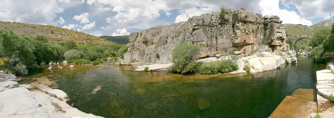 La Pasailla De Gredos Pensionat Navacepeda de Tormes Exteriör bild